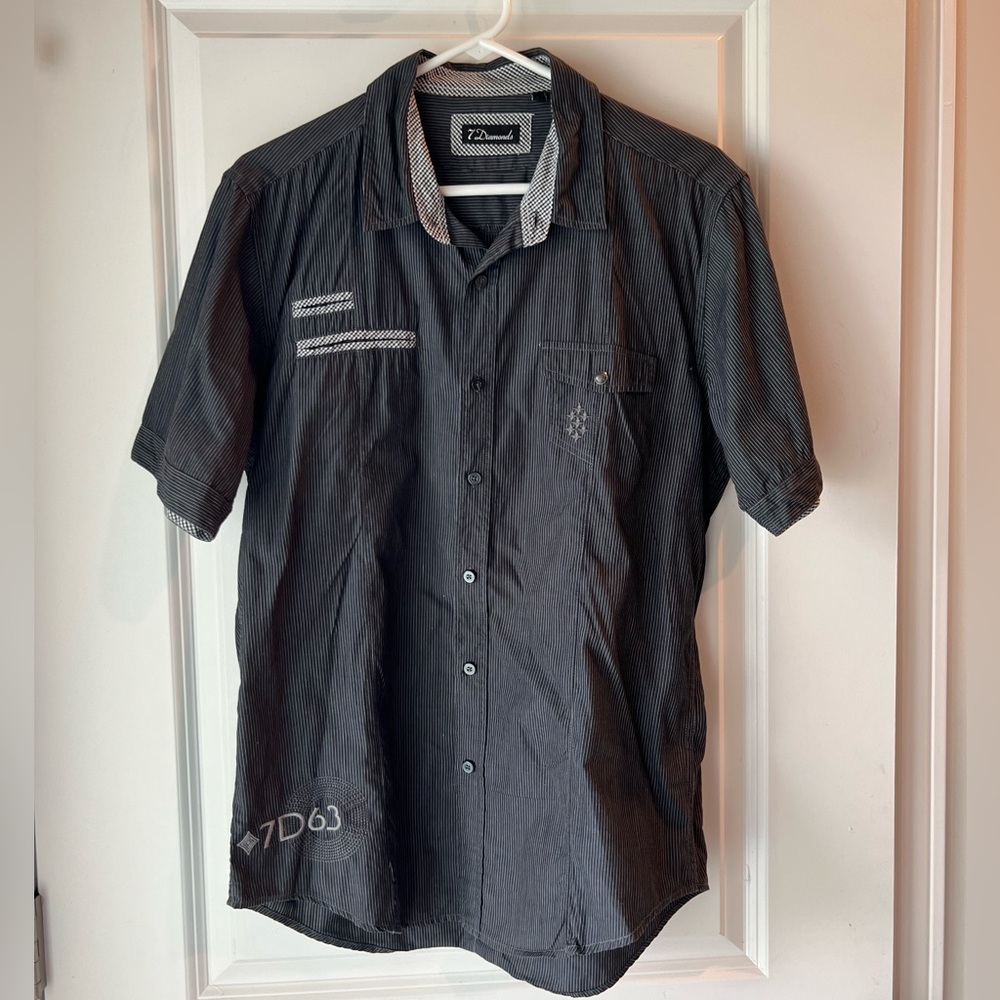 7 Diamonds Black Pinstripe Short Sleeve Button-Down Shirt